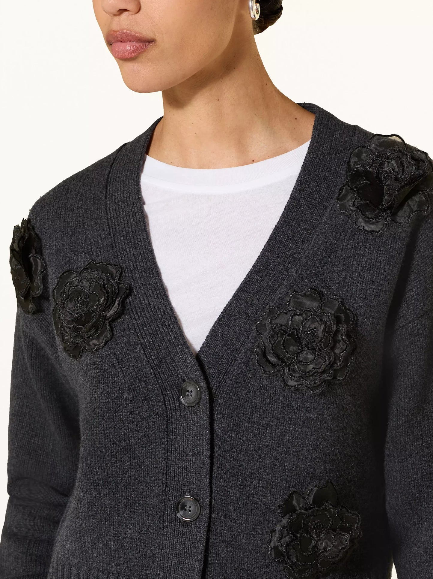 Gray Floral-Embroidered Cropped Wool Cardigan