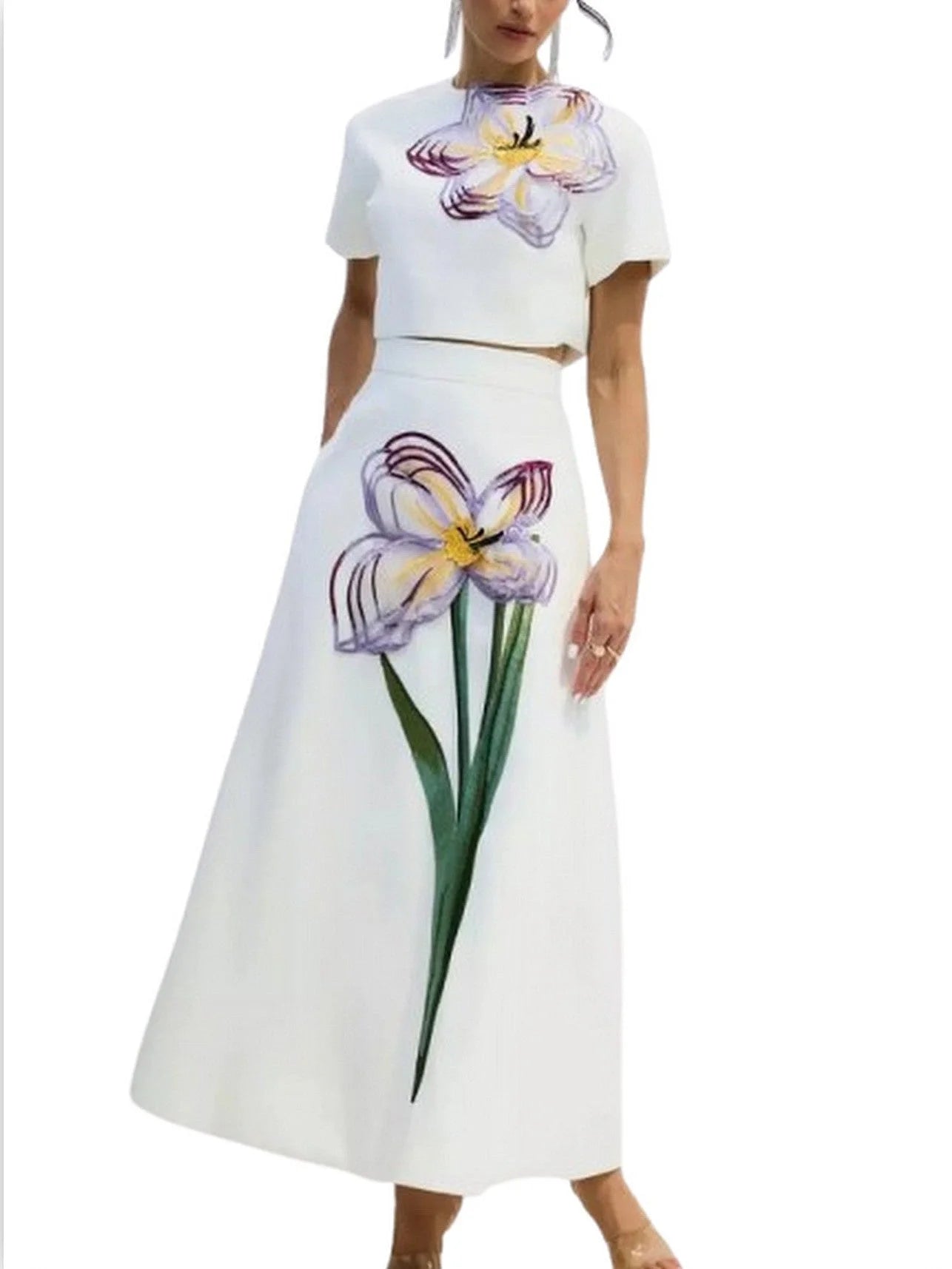 3D Floral Appliqued Crop Top and Flared Skirt Set - Suits & Sets