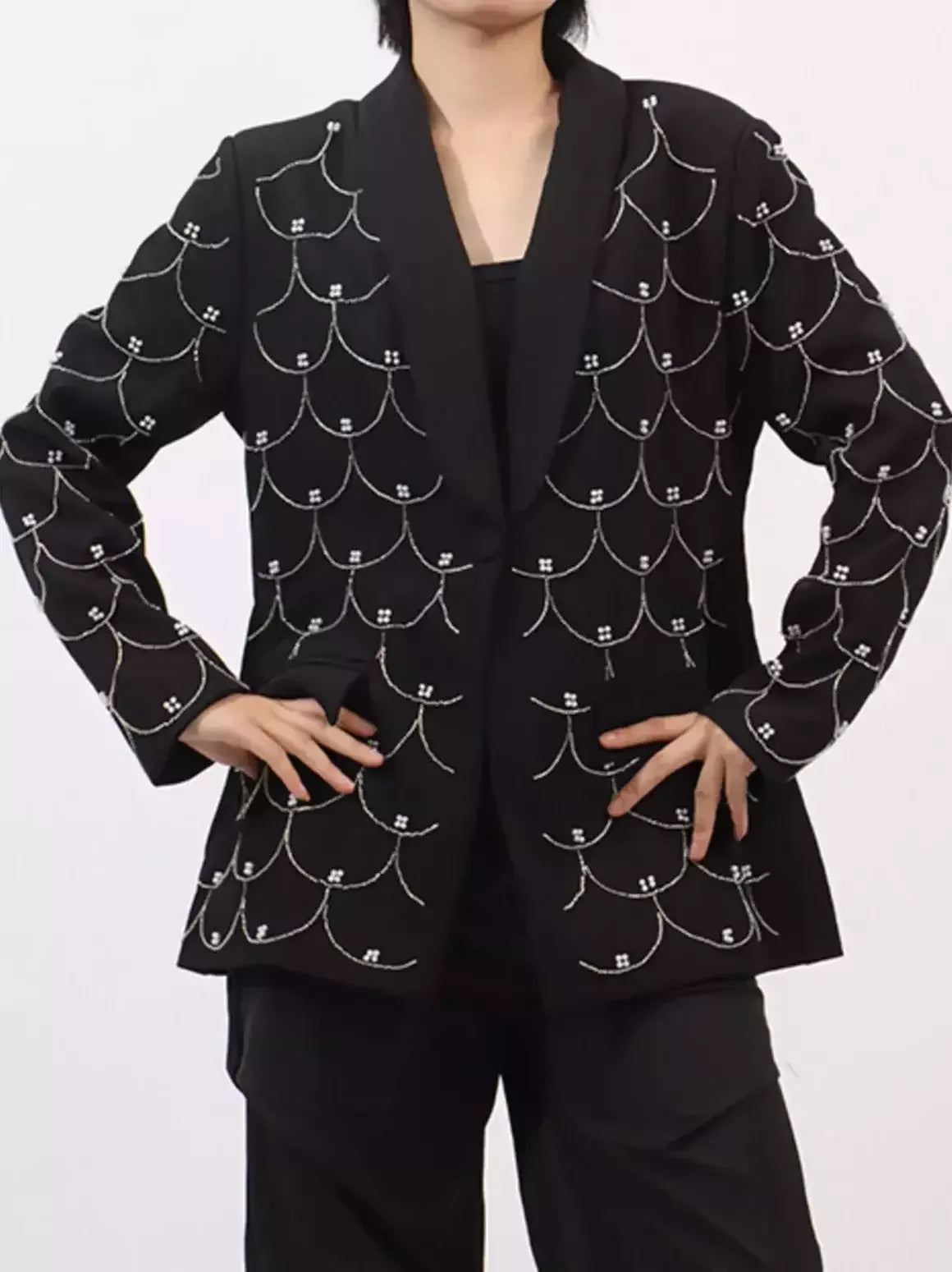 Bead-Embellished Black Single-Breasted Blazer - Jackets