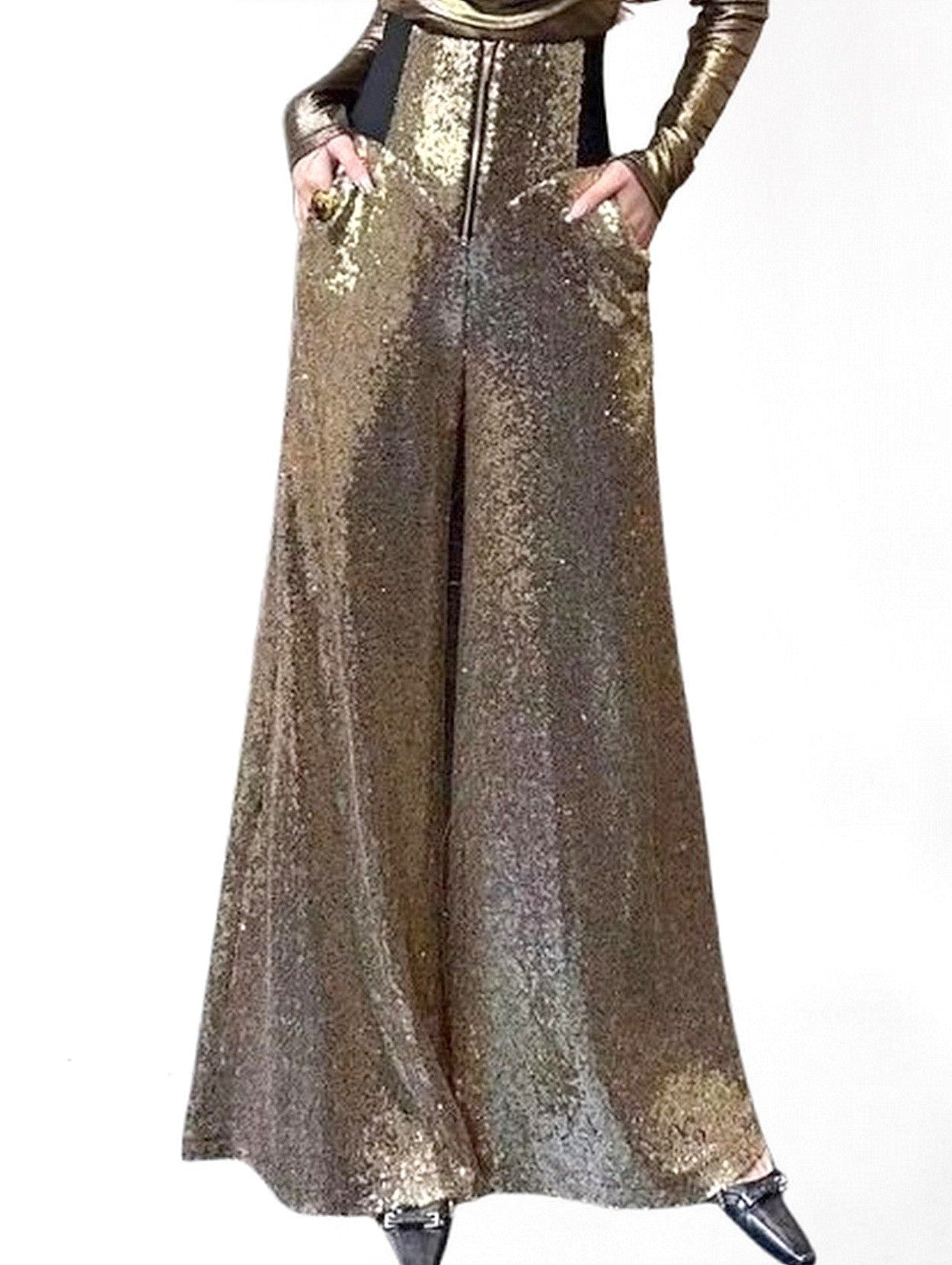 High-Waisted Sequined Wide-Leg Pants in Silver