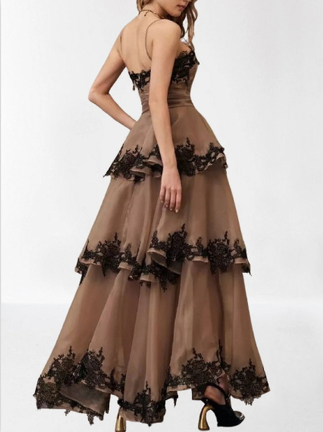 Lace Trim Tiered Sleeveless Organza Gown Dresses