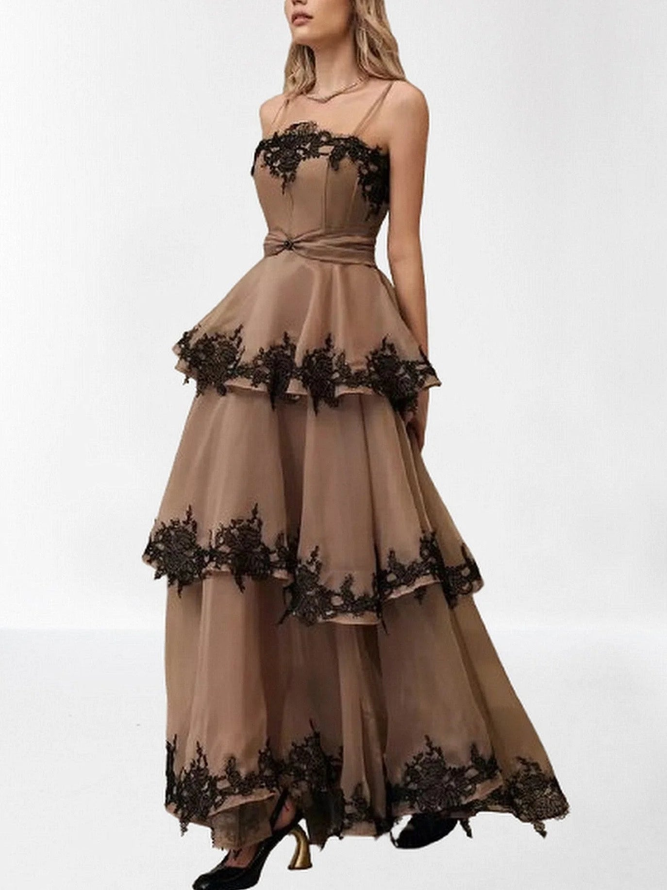 Lace Trim Tiered Sleeveless Organza Gown Dresses
