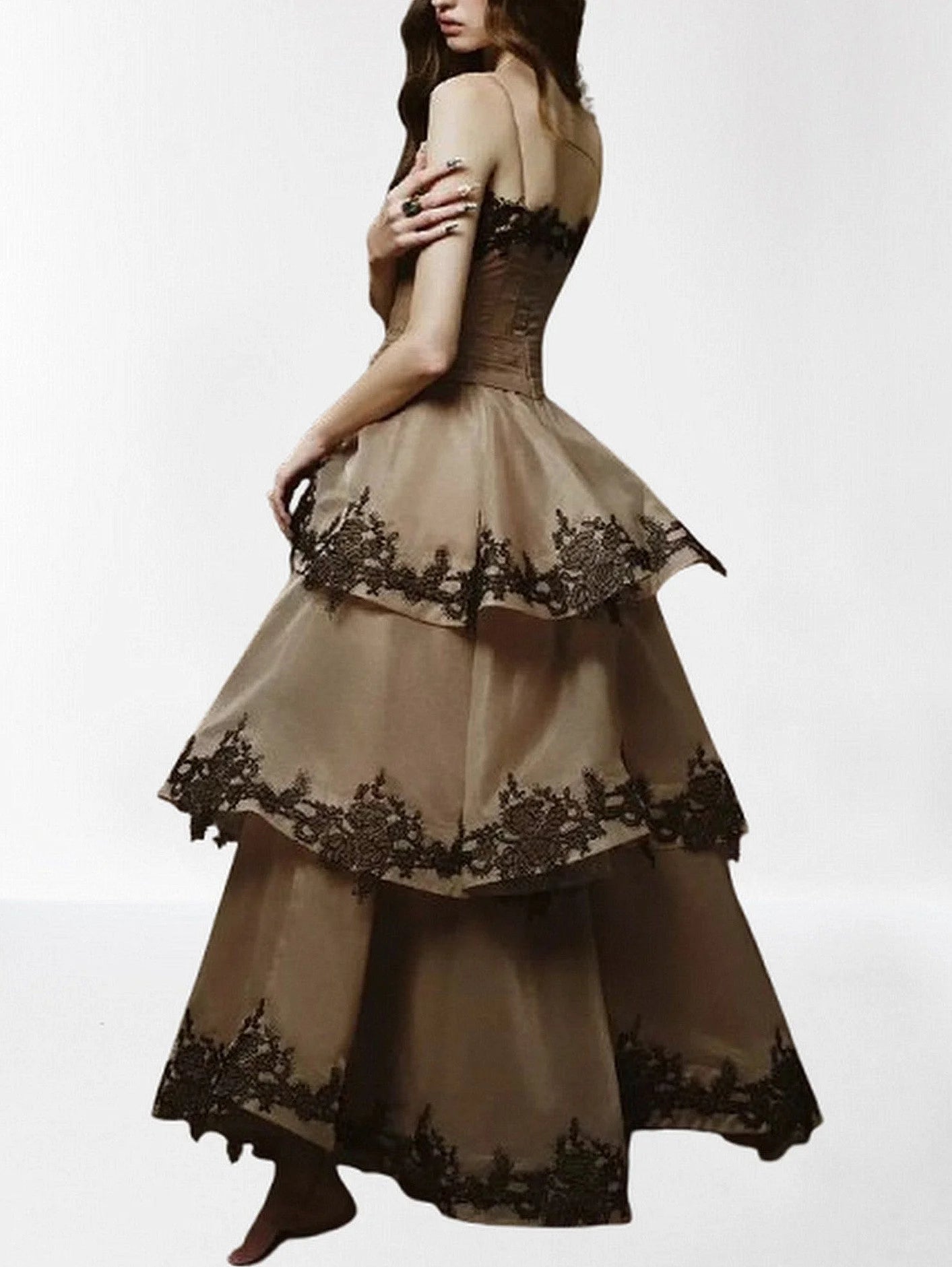 Lace Trim Tiered Sleeveless Organza Gown Dresses