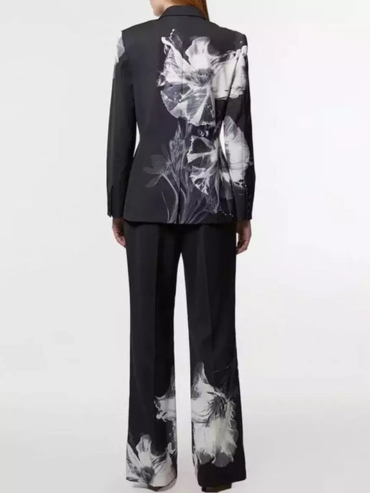 Tailored Crepe Floral Print Blazer and Pant Suit Suits & Sets