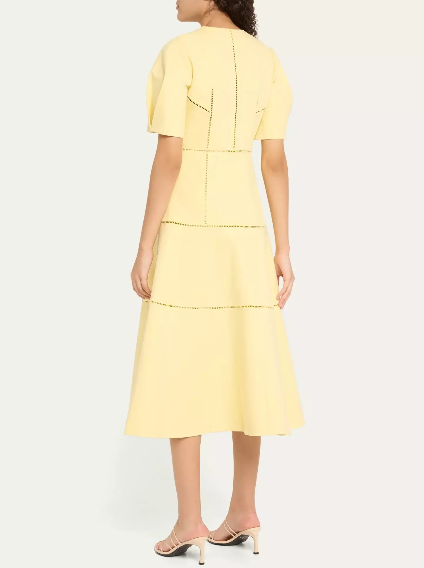 Yellow A-Line Cut-Out Front-Zip V-Neck Dress with tiered design and stylish elegance