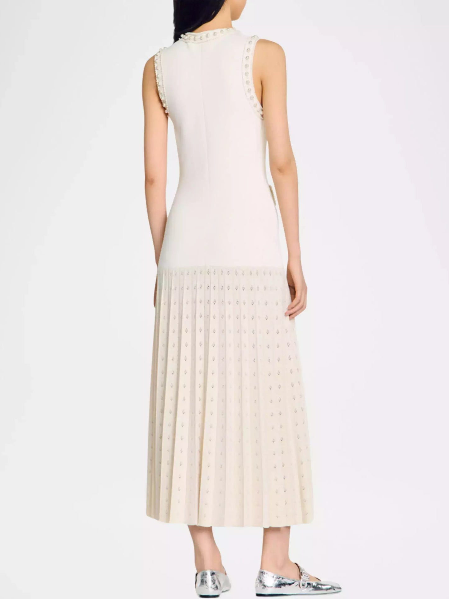 Sleeveless cream Bead-Embellished Drop-Waist Knit Pleated Midi Dress with pleated skirt