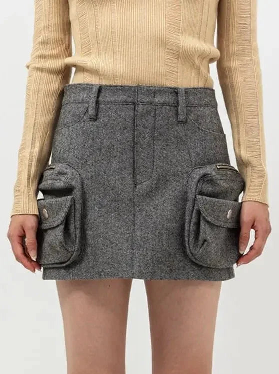 Bulky Cargo-Pocket Mini Skirt - Skirts