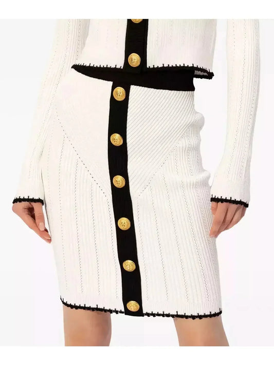 Buttoned Two-Toned Knit Skirt in Ivory and Black - Skirts