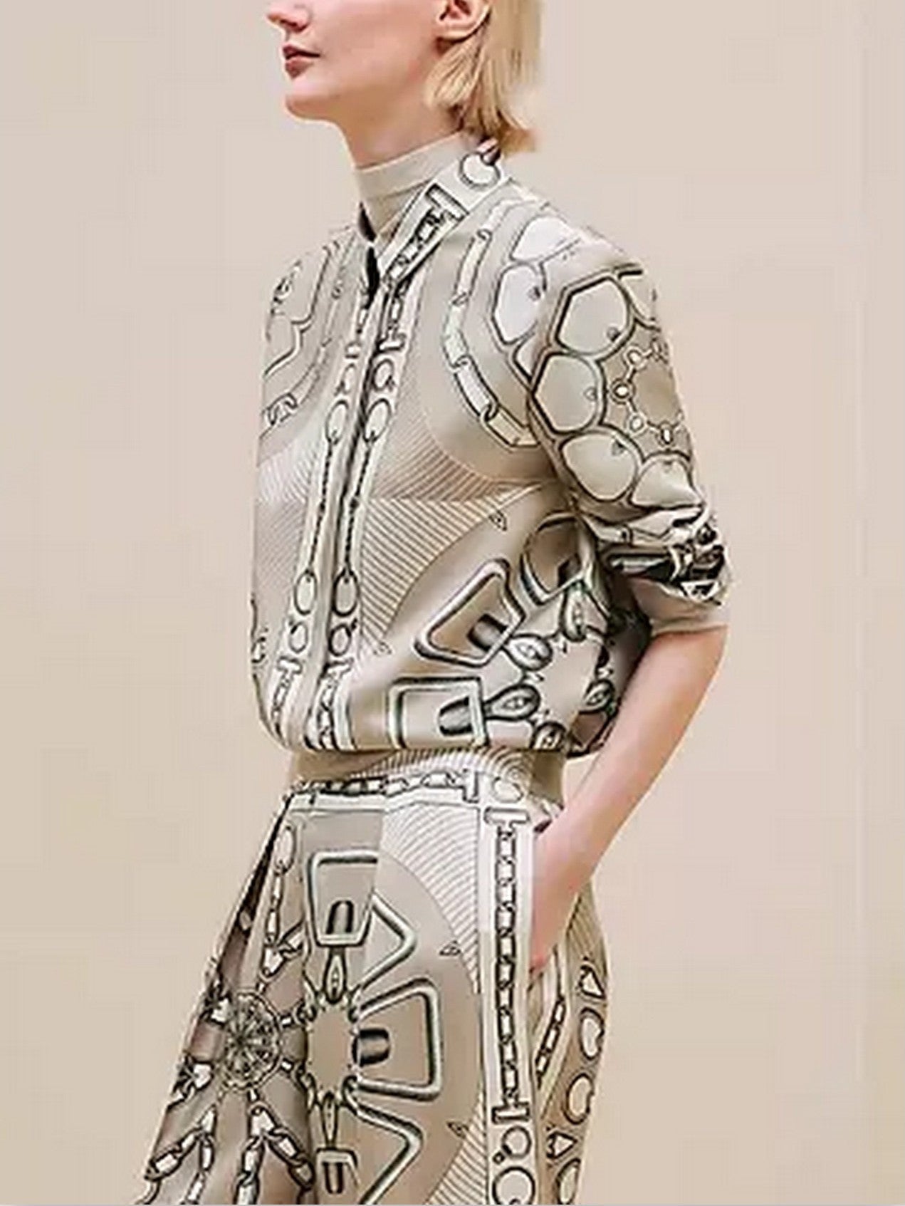 Chain Link and Horsebit Print Silk Shirt in Beige - Tops