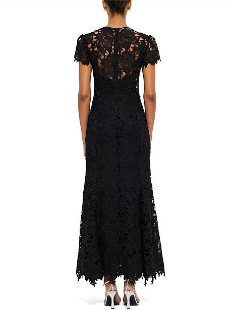 Floral Embroidery Black Lace Dress elegantly showcases a stunning black lace maxi dress
