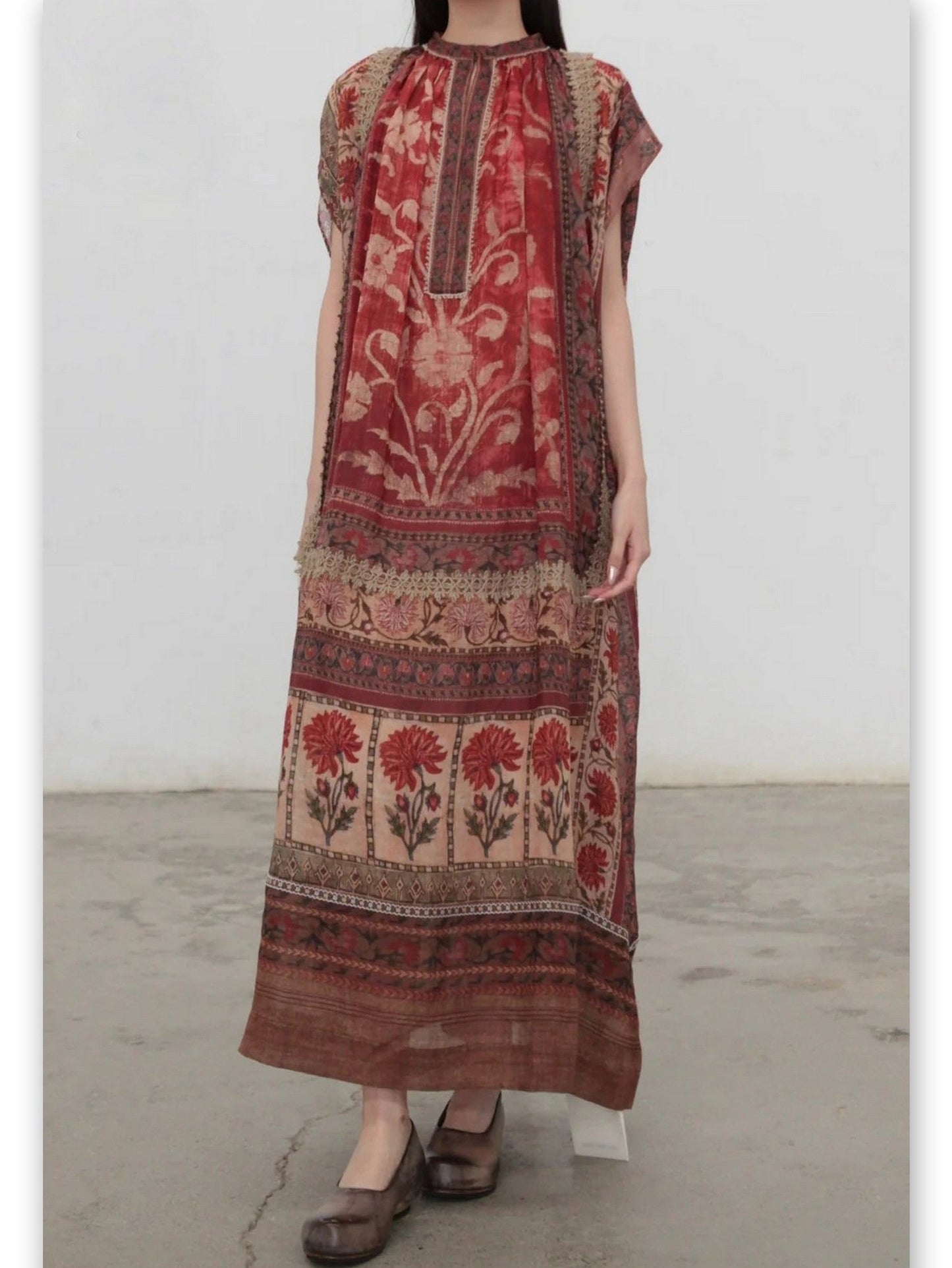 Floral Print Vintage Maxi Kaftan Dress featuring a beautiful floral-patterned design