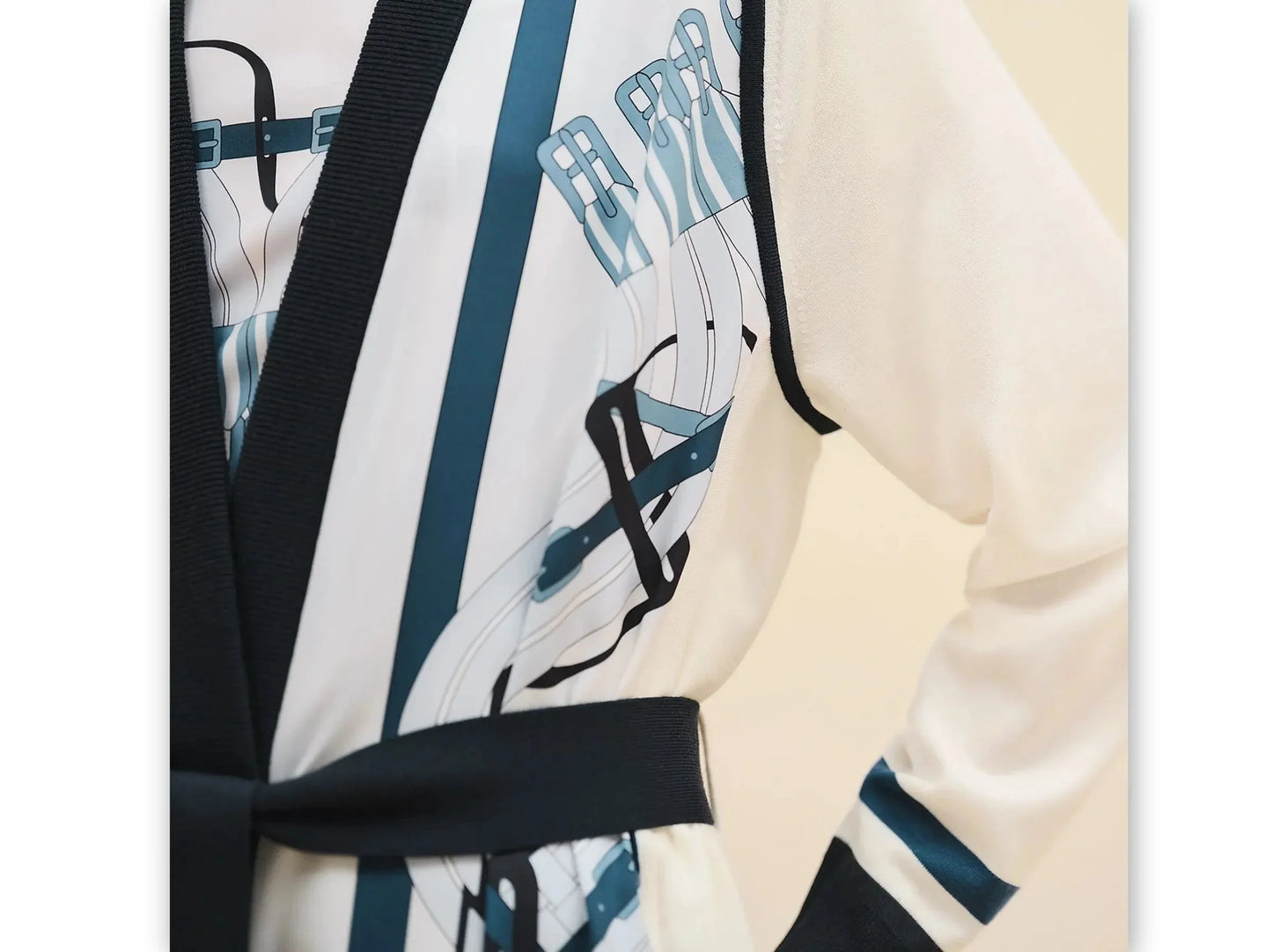 Printed Belted White Long Cardigan in Silk and Wool - Sweaters & Knitwear