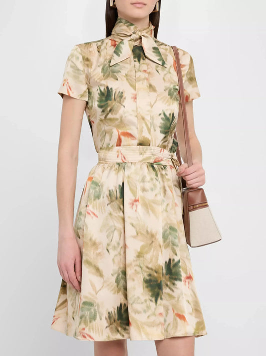 Printed Silk Tie-Neck Short-Sleeve Silk Blouse - Medium - Tops