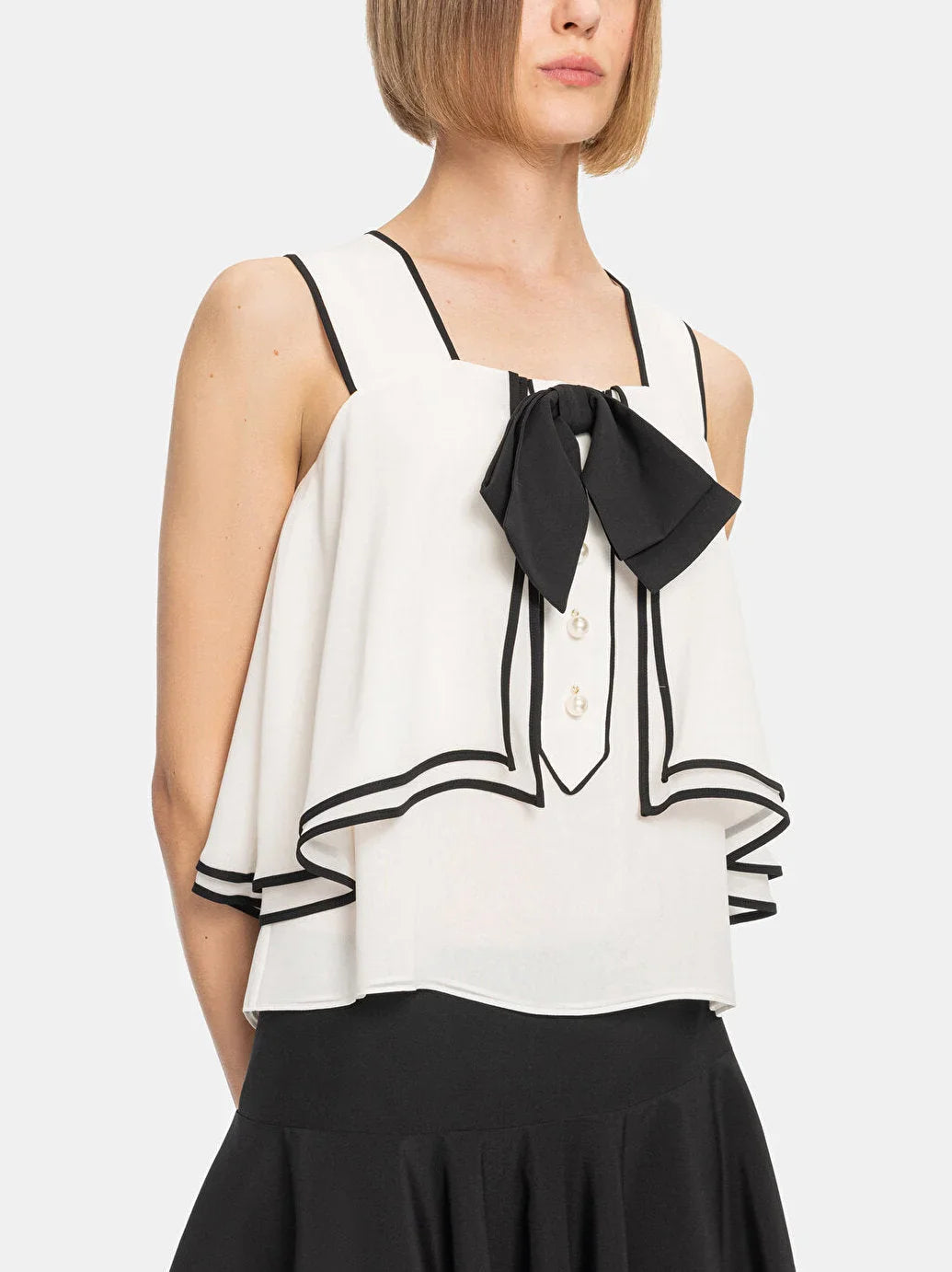 Color-Contrast Sleeveless Blouse with Pearl Buttons