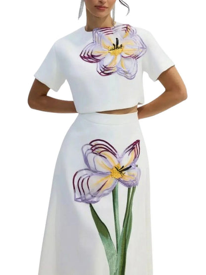 3D Floral Appliqued Crop Top and Flared Skirt Set - Suits & Sets