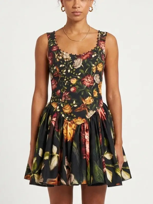 Black Vintage Floral Scoop Neck Mini Dress - S - Dresses