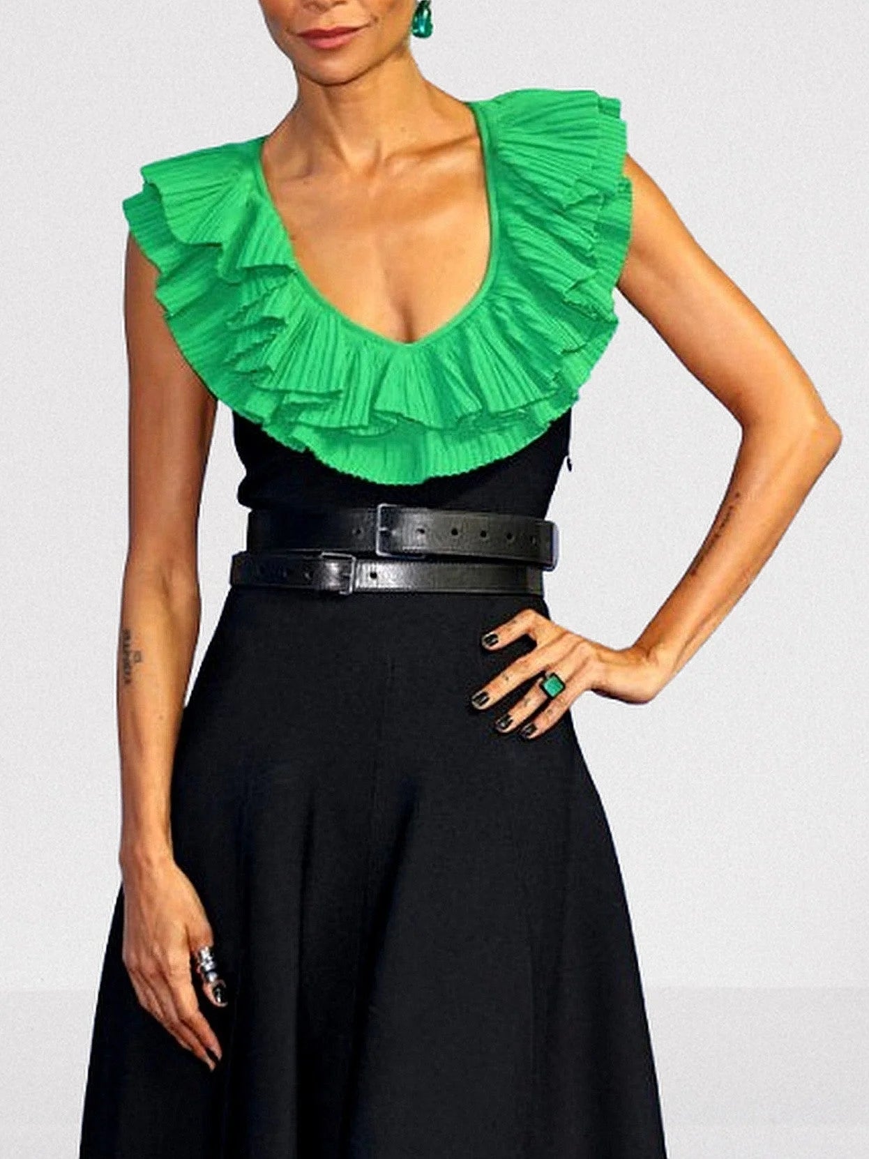 Contrast Ruffle Collar Sleeveless Midi Dress Dresses