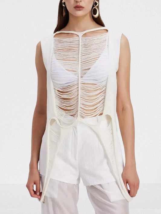 Distressed Shredded Knit Tank Top in White - Small - Tops