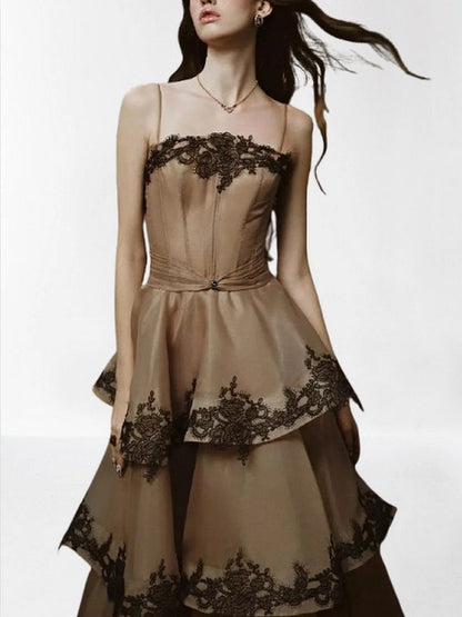 Lace Trim Tiered Sleeveless Organza Gown Dresses