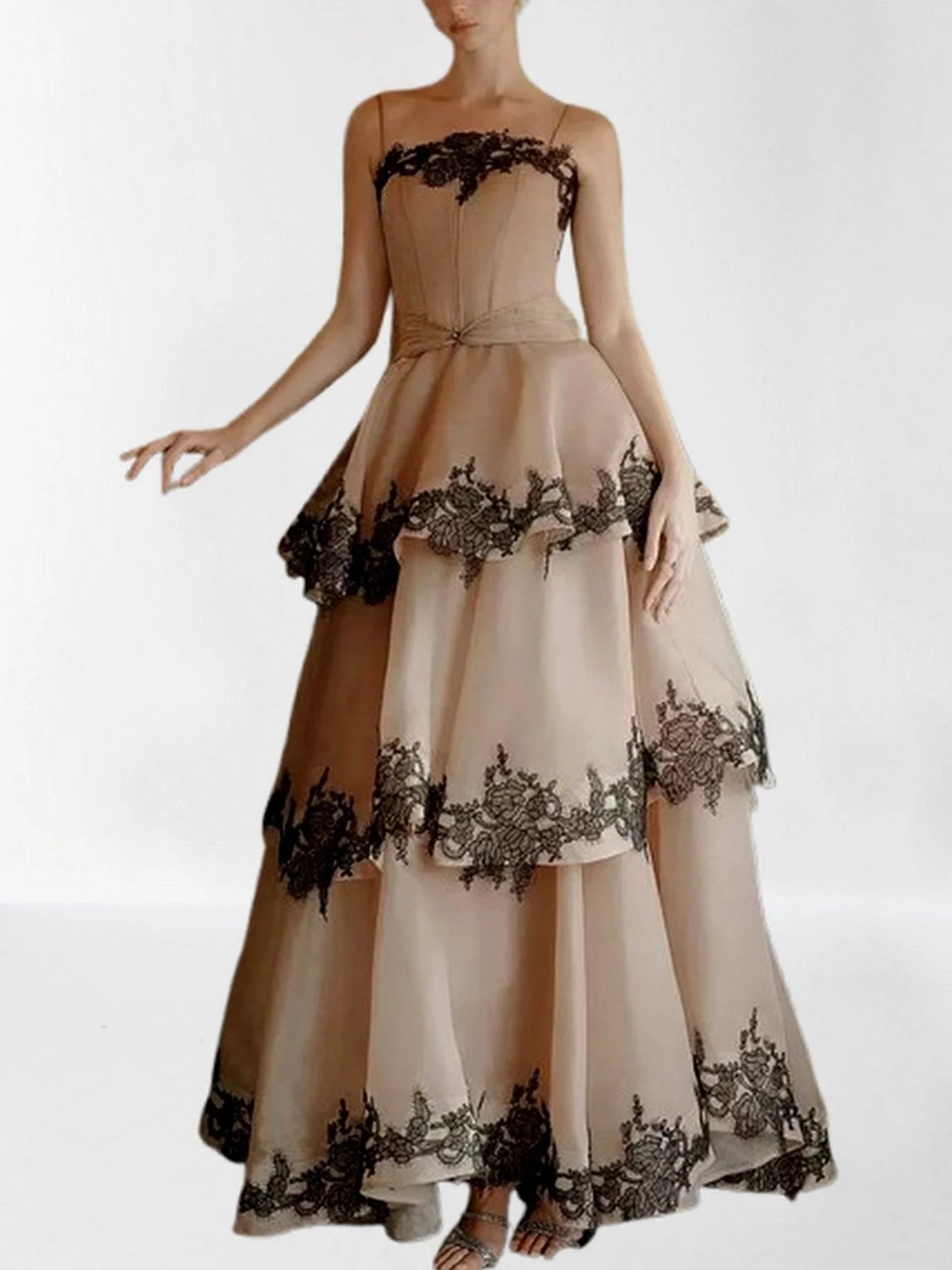 Lace Trim Tiered Sleeveless Organza Gown Dresses