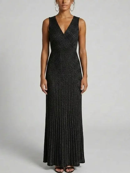 Metallic Knit V-Neck Maxi Dress - S / Black - Dresses