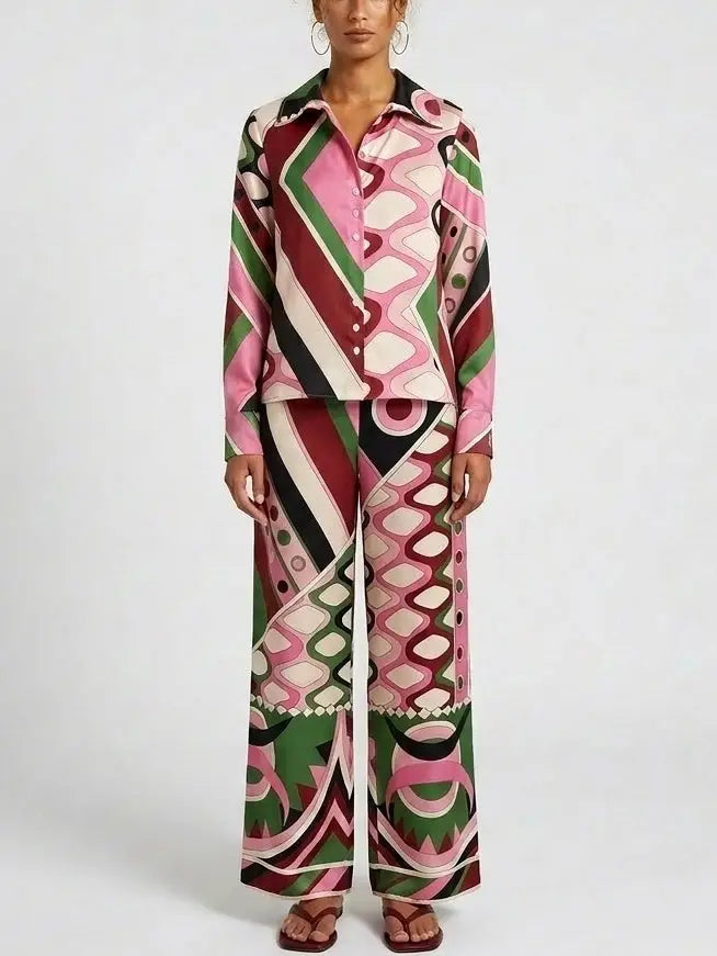 Retro Geometric Print Blouse and Wide-Leg Pant Set - S - Suits & Sets