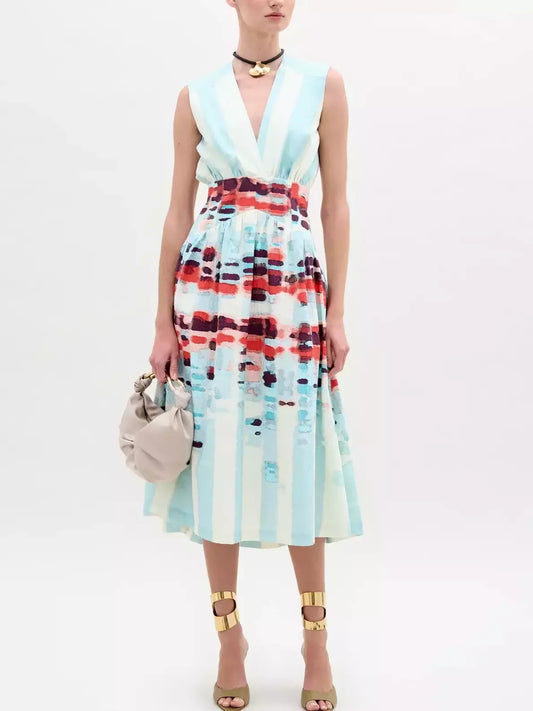 A-Line Printed V-Neck Midi Dress - S - Dresses