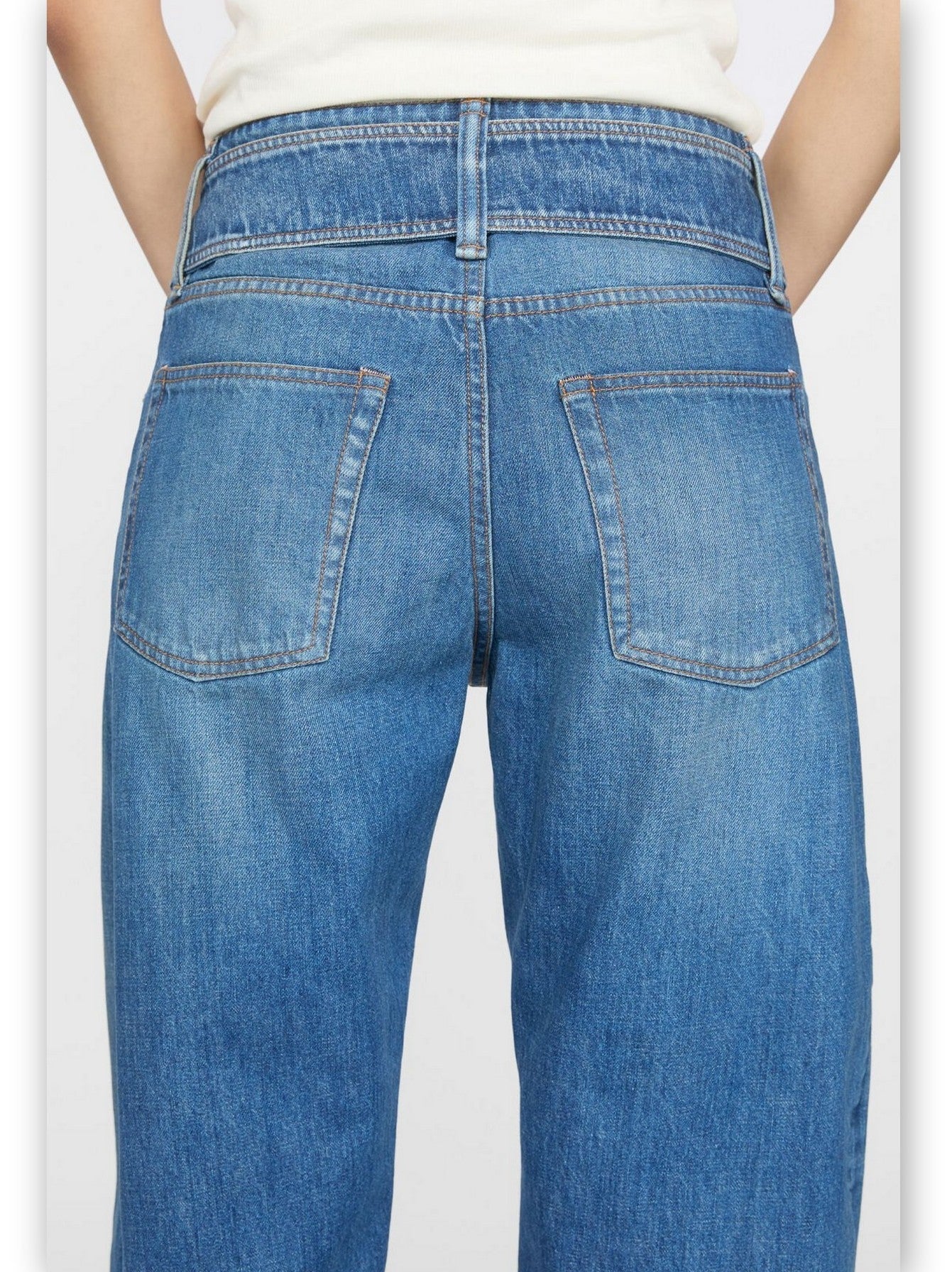 Belted Wide-Leg Jeans - Jeans & Pants