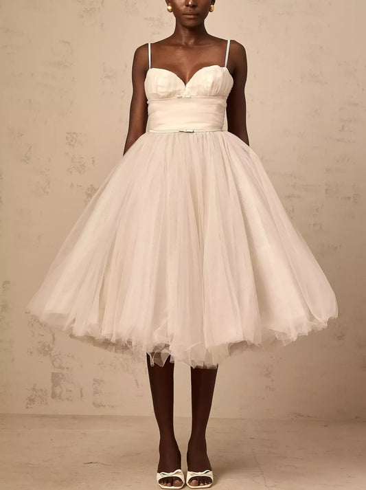 White Bow-Detail Sleeveless Tulle Flared Midi Dress perfect for elegant occasions