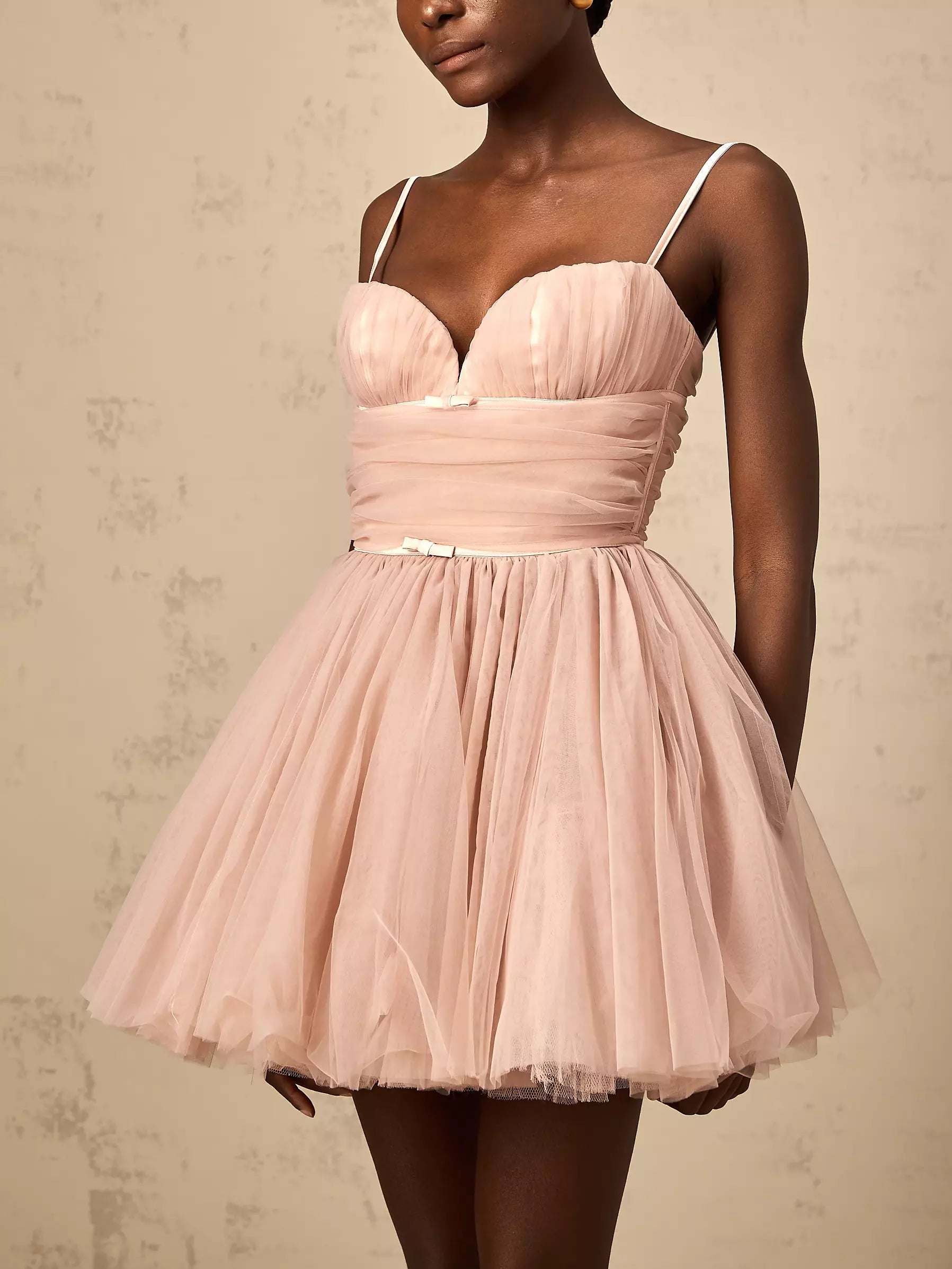 Pink Bow-Detail Sleeveless Tulle Flared Mini Dress for stylish summer outings