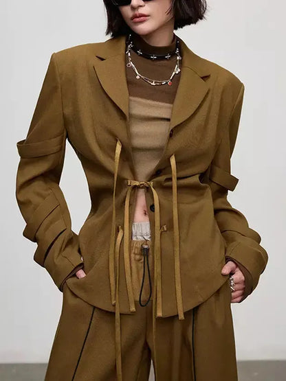 Bow-Detailed Single-Breasted Blazer in Caramel - Jackets