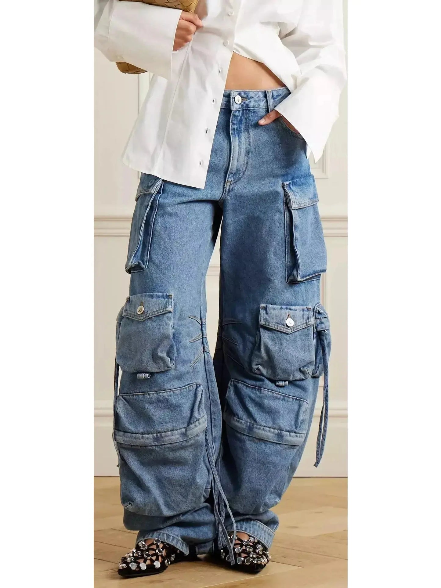 Cargo-Pocket Low-Rise Wide-Leg Jeans - Jeans & Pants