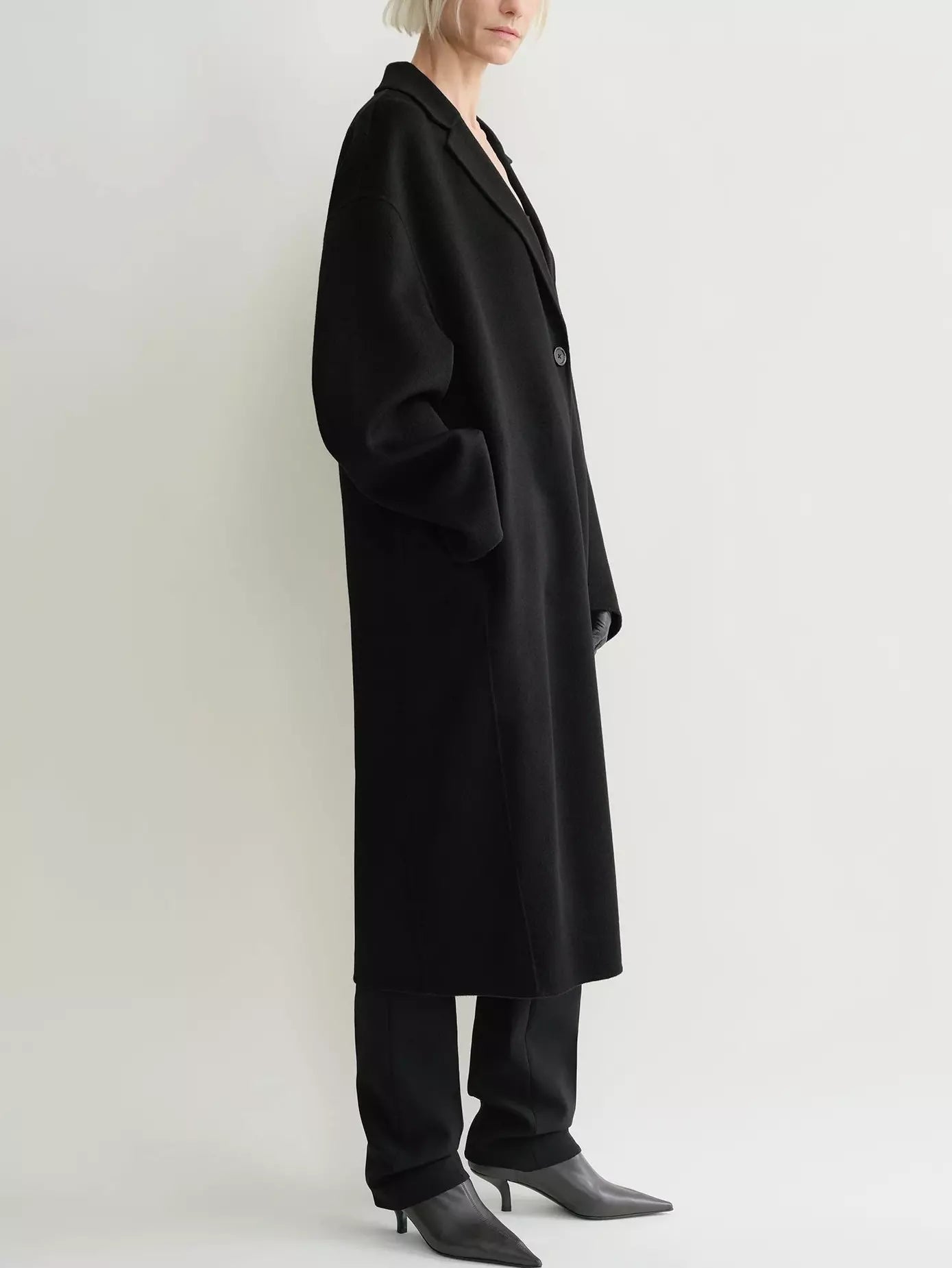 Double-Sided Long Oversize Wool Coat in Black - Coats