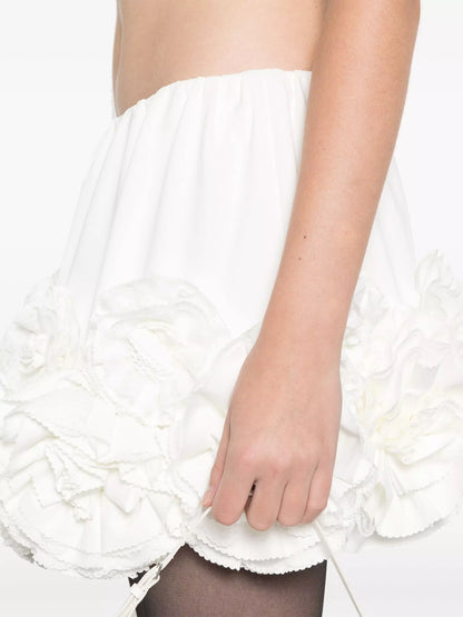 Floral Appliques Embellished Mini Skirt in White - Skirts