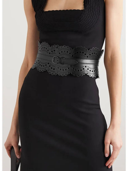 Laser-Cut Leather Corset Waist Belt in Black - Accessories