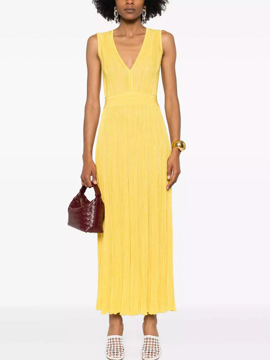 Pleated V-Neck Knit Sleeveless Maxi dress in Yellow - S - Dresses