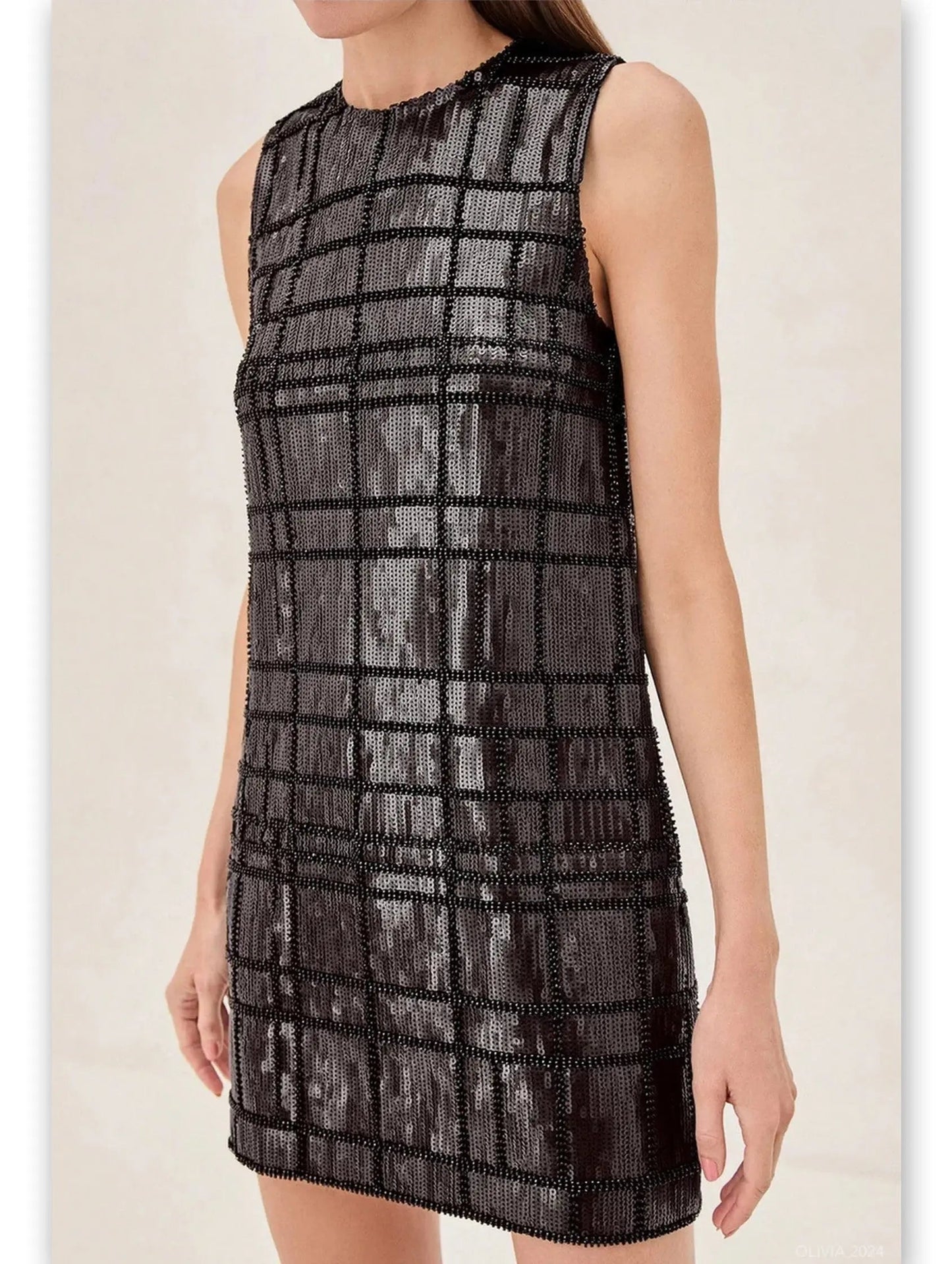 Sequin-Embellished Sleeveless Mini Dress in Black - Dresses