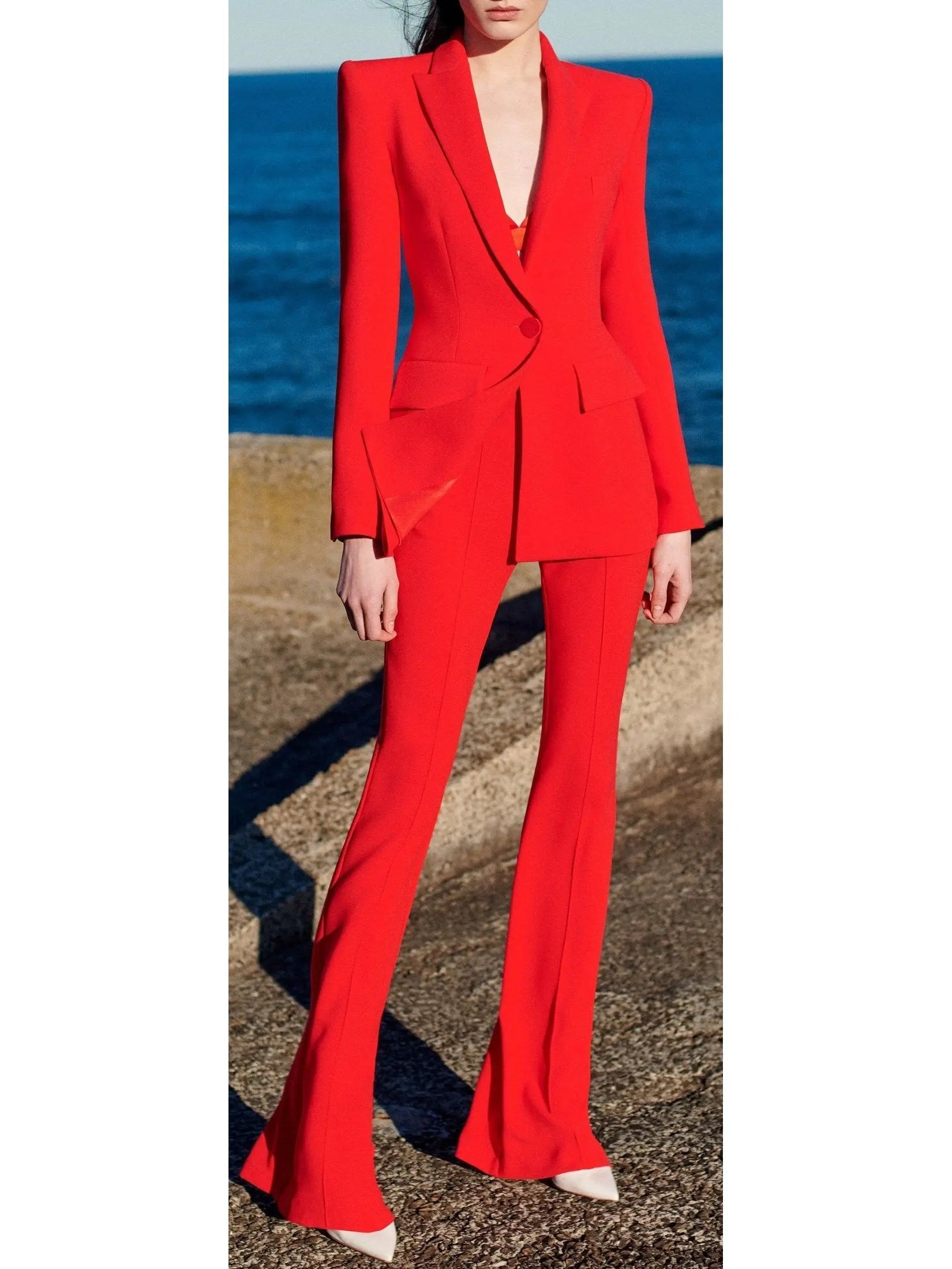 Single-Breasted Blazer and Flared Pant Suit Bright Red