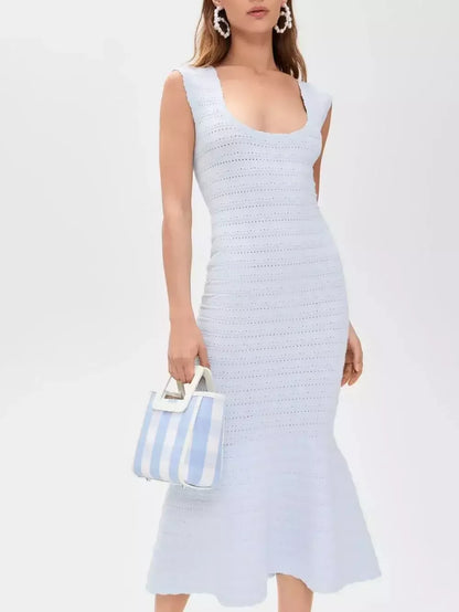 Sleeveless Knit Scoop-Neck Midi Dress - Dresses