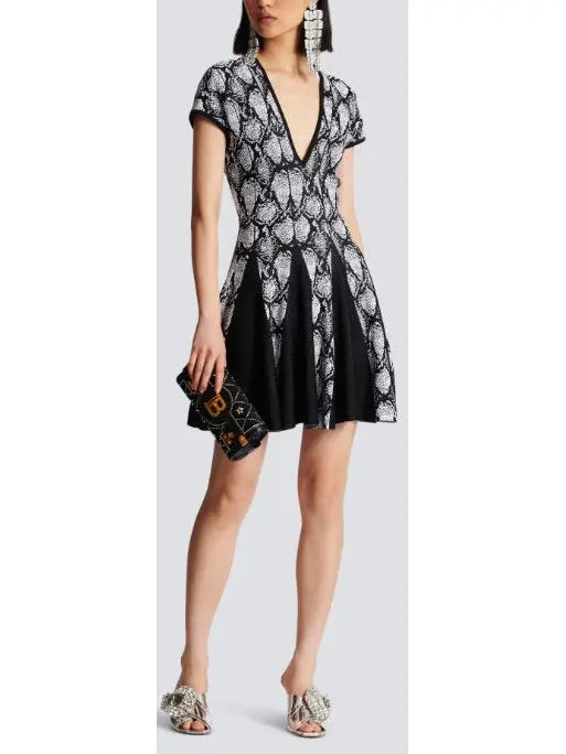 Snakeskin Printed Jacquard V-Neck Dress - Dresses